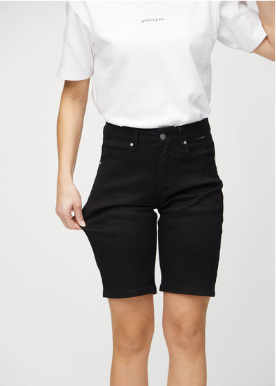 Perfect Shorts - Middle - Regular - Ultra High Rise - Ravens™